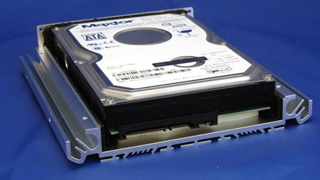    HDD  Titan RTNV